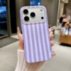 Strisce bianche viola