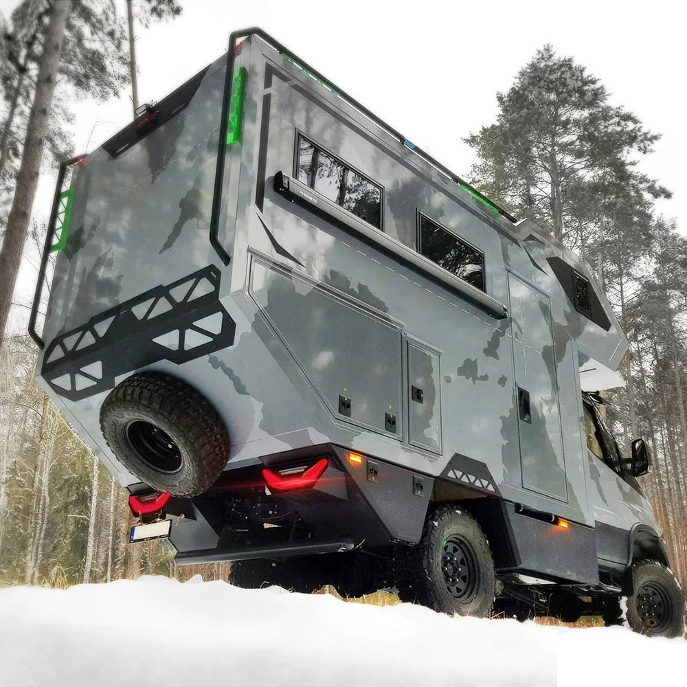 Iveco 4X4 Fiberglass Camper Trailer for Outdoor Camping, OEM