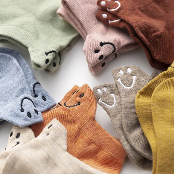 HF Women socks spring and summer smiley face embroidery boat socks cartoon ankle short socks