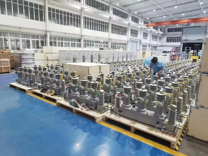 Transimission and Distribution 11kv Vcb 33k 1250 Amp 100a Medium Voltage Recloser Luoyang