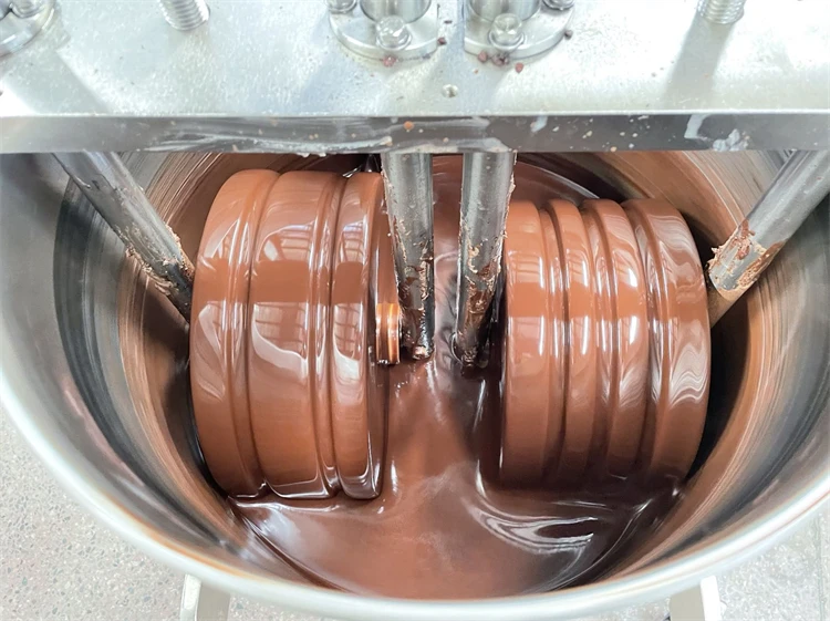 工業用チョコレートリファイナーメランジャーココア豆ペン先粉砕機傾斜