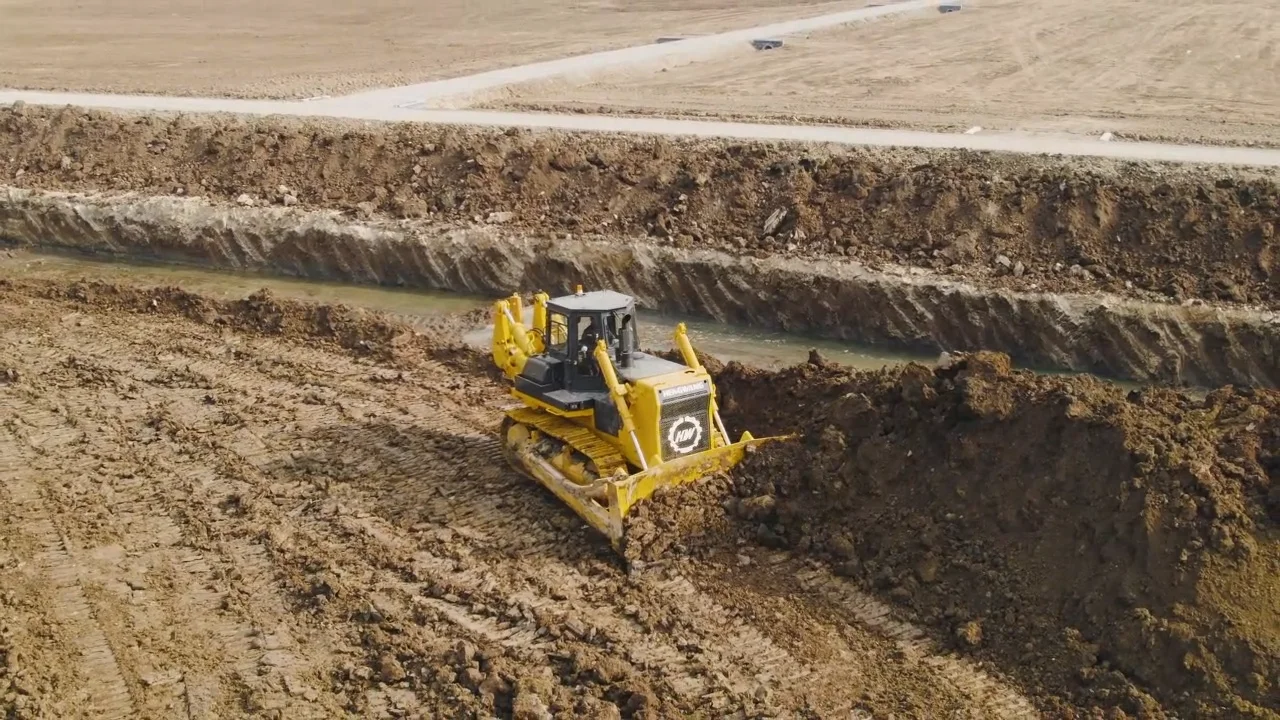 China 150hp Track Farm Mini Dozer Crawler Bull Dozer Agricultural ...