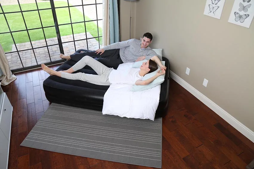 Bestway 67462 75in.*54in.*12in. Full Size Inflatable Air Mattress With