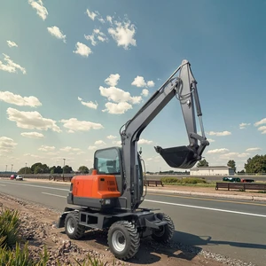 Hot Sale 4 Wheel 6Ton Excavator Big Power Euro 5 Engine Excavator with Cab