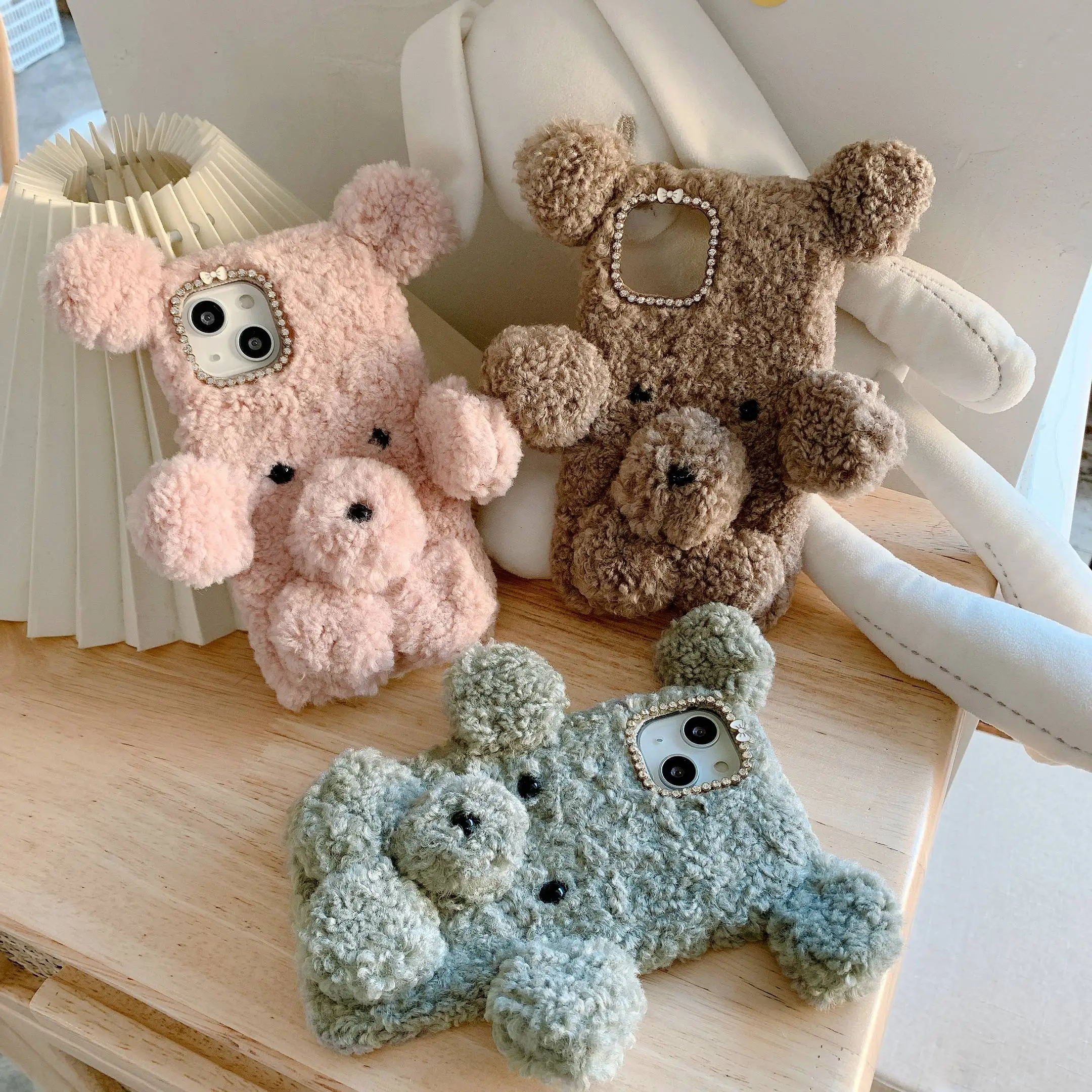 3D Bear Body Women Girl Diamond Shining Furry Plush Phone Case Fluffy Fur Hair Warm Protective Cover for iPhone 11 12 13 Pro Max 3D Bear Body Women Girl Diamond Shining Furry Plush Phone Case Fluffy Fur Hair Warm Protective Cover for iPhone 11 12 13 Pro Max