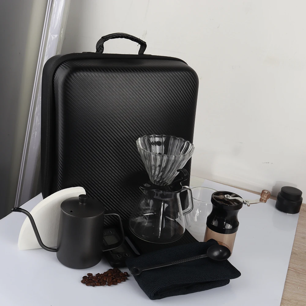 Бесплатный образец Высококачественный новый кофейный набор Подарочная кофеварка с наполнителем для кофе походный дорожный