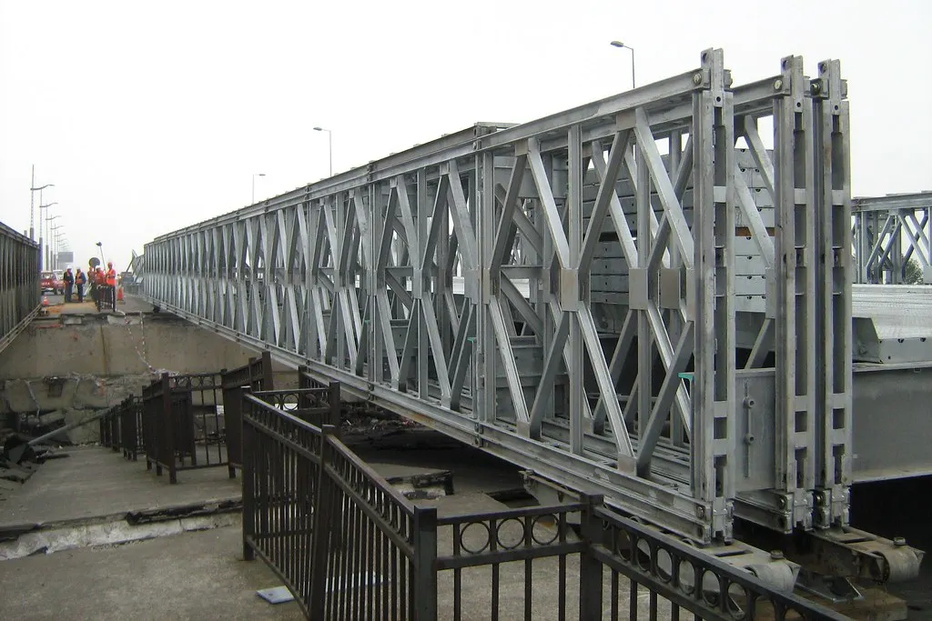 Prefabricated Steel Structure Bailey Bridge Triple Truss Single Storey Mabey Bridge Modular Panel Bridge
