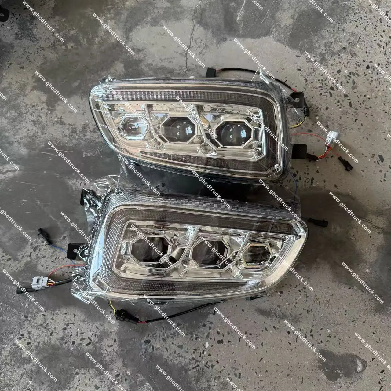 product ghcd high quality control head lamp lh rh for hino mega for mega 500 truck spare body parts588-1