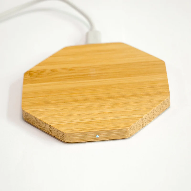 Беспроводная зарядка, новинка 2022, Лидер продаж, портативное универсальное беспроводное зарядное устройство для телефона из дерева, быстрая зарядка, мощность мобильного телефона на заказ