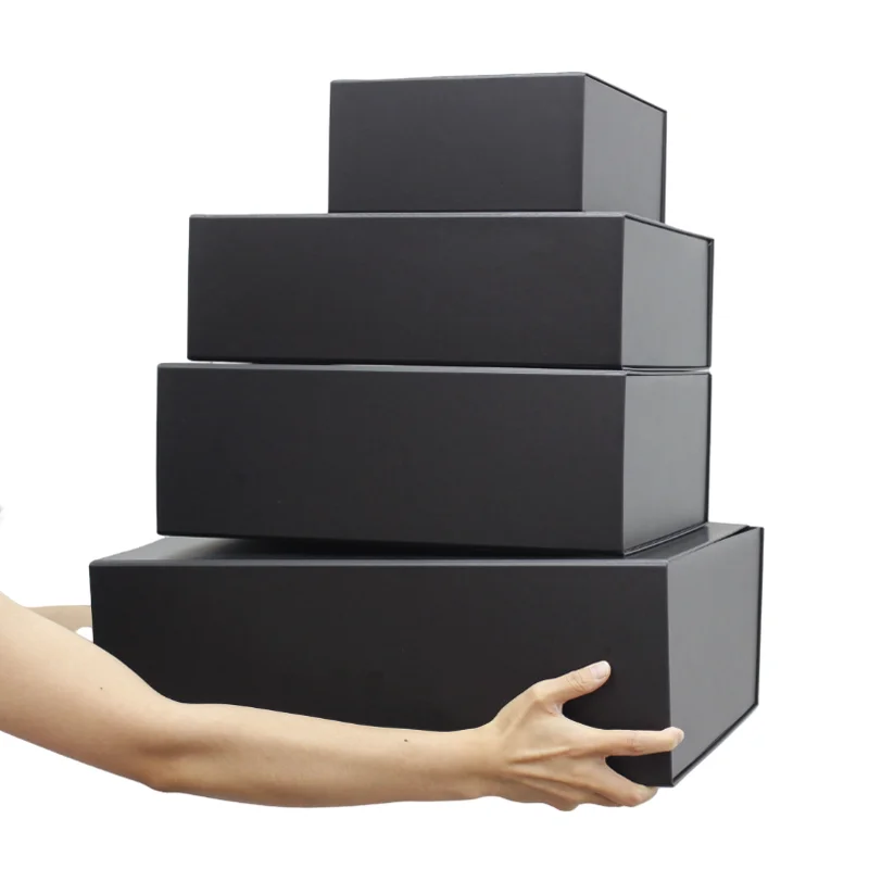 Caixa de Presente Luxuosa com Certificação ISO9001, A4, Laminada, Preta com Estampagem Metálica Personalizável, Tampa Magnética e Dobrável