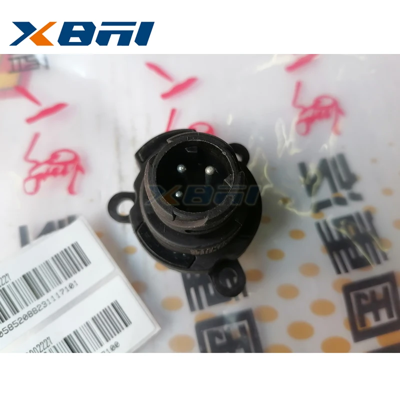 Negative Pressure Sensor for SITRAK C7H G7S C9H HOWO T5G TX7
