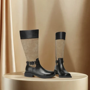 2026 Women's Classic Sheepskin Low-heeled Waterproof Evergreen Boot Wholesale Rate Low Price Fashion Trend Outdoor Wear Heels