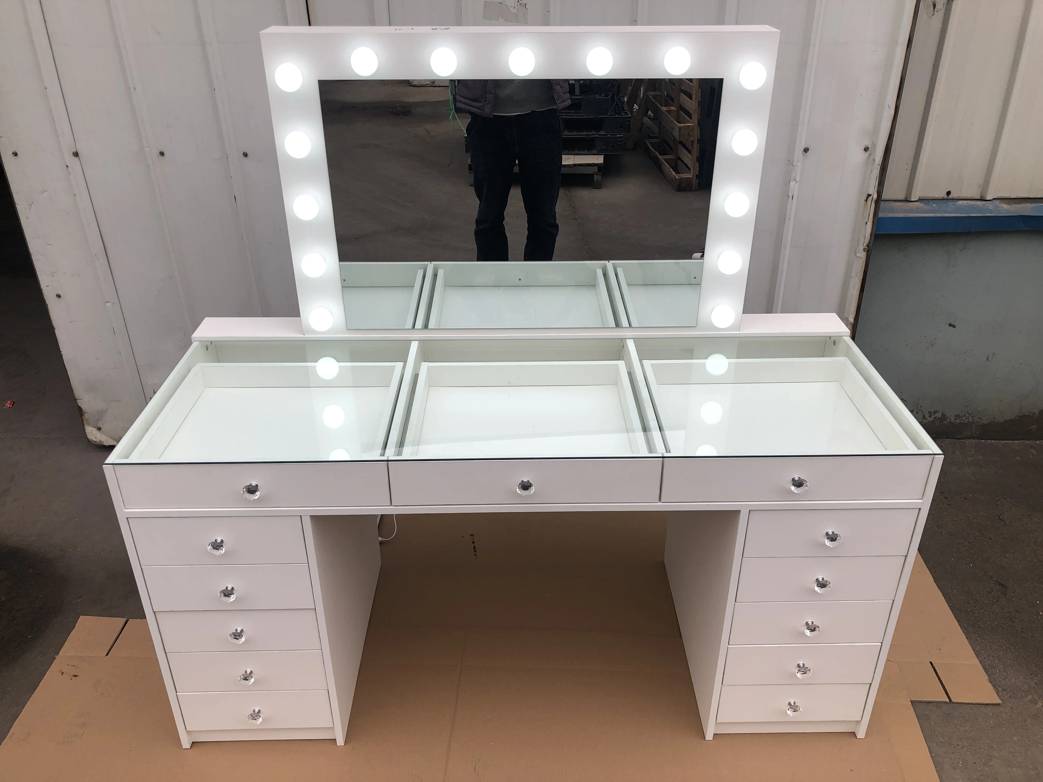 Furniture Cosmetic Mirrors Dressing Table Station Vanity Makeup Table