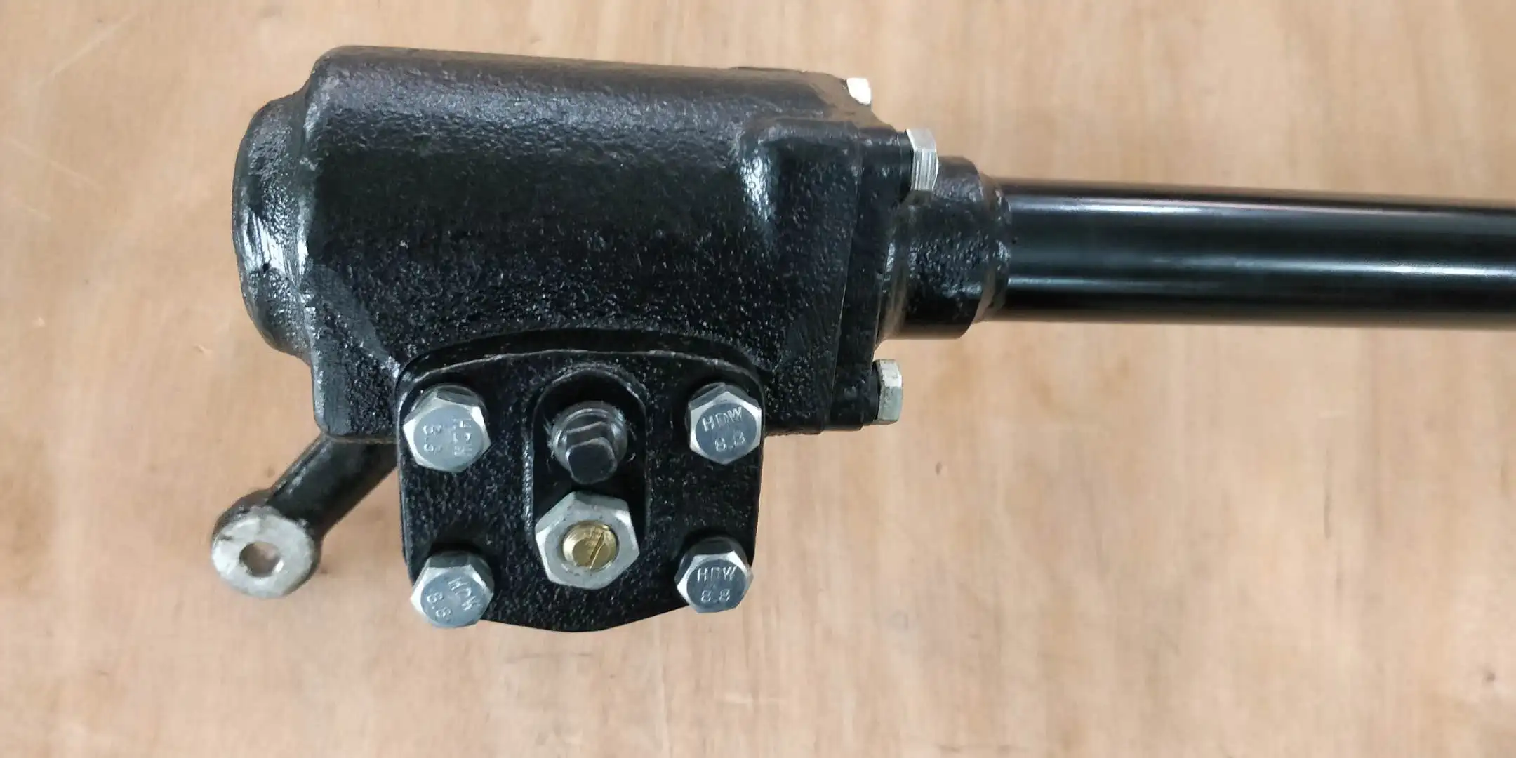 Steering Box for NISSANA1400 with Long Shaft