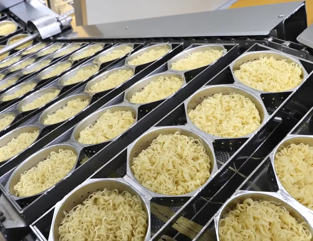 Custom Made Punching Mold CNC Lathed SS304 Instant Noodles Fryer Box for Cup Noodles Production Line 2