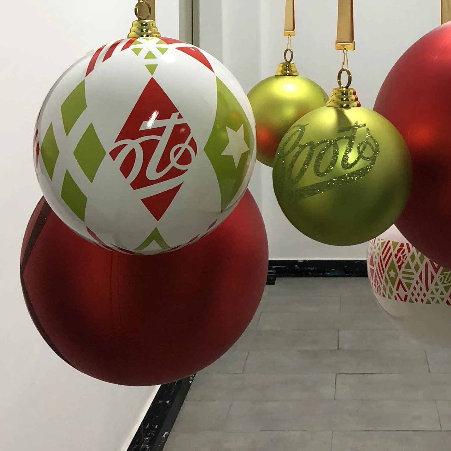 350mm 250mm Christmas Ornaments Big Balls Shopping Center Giant Hanging