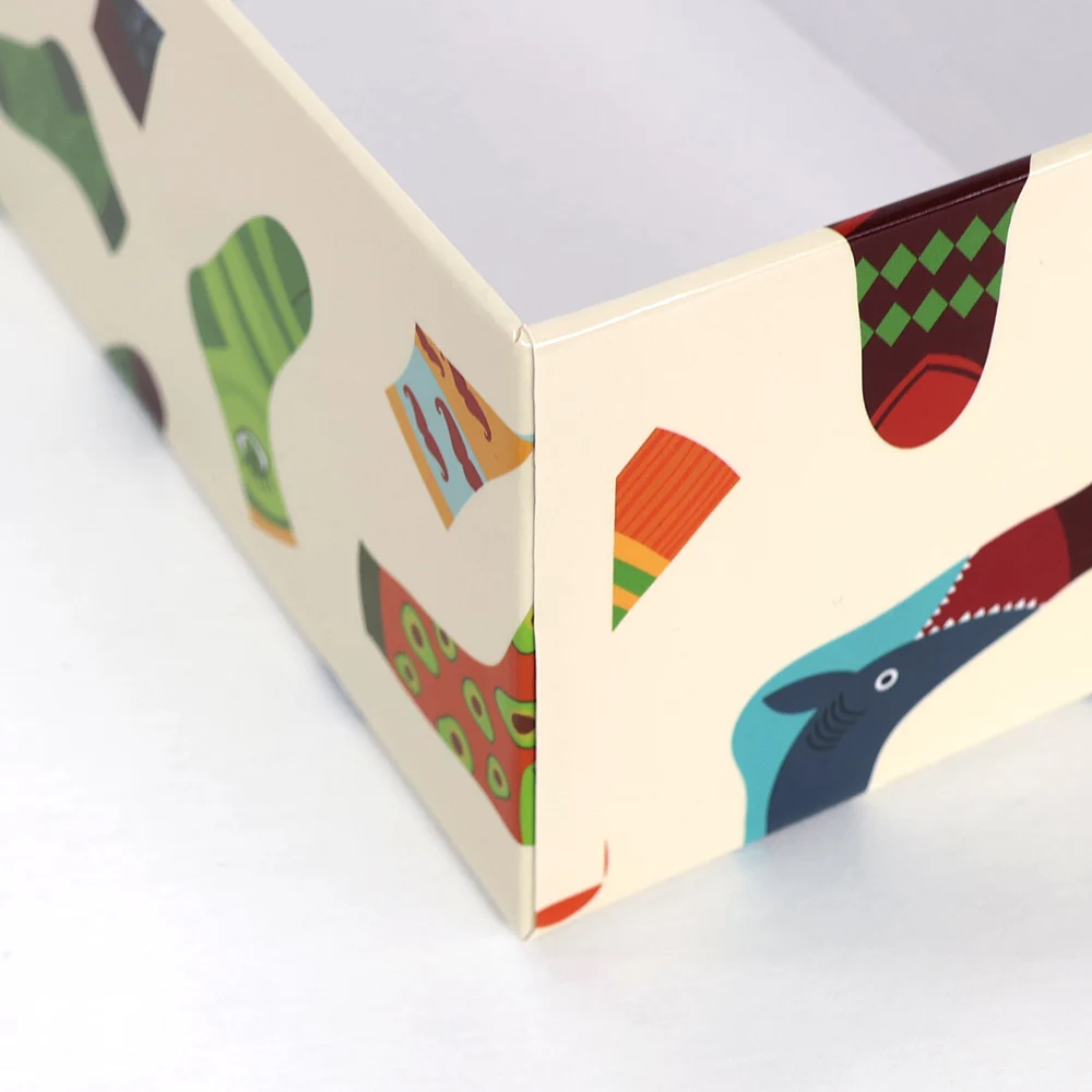 Factory Custom Shape Solid Printing Lid and Base Cardboard Packing Gift Box for Socks with Your Own Logo