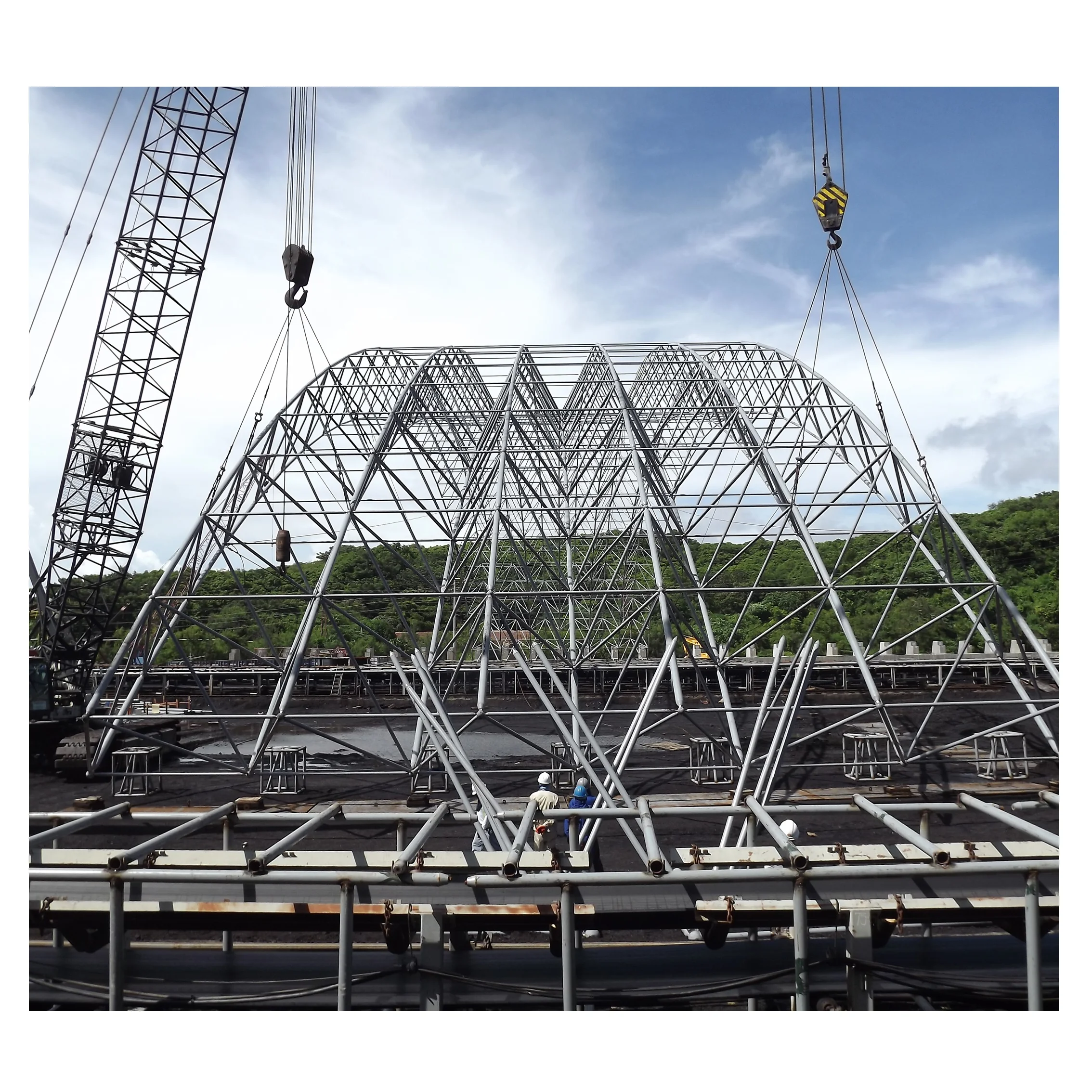 Professional Design Steel Space Frame Structure Arched Roof Construction Structure