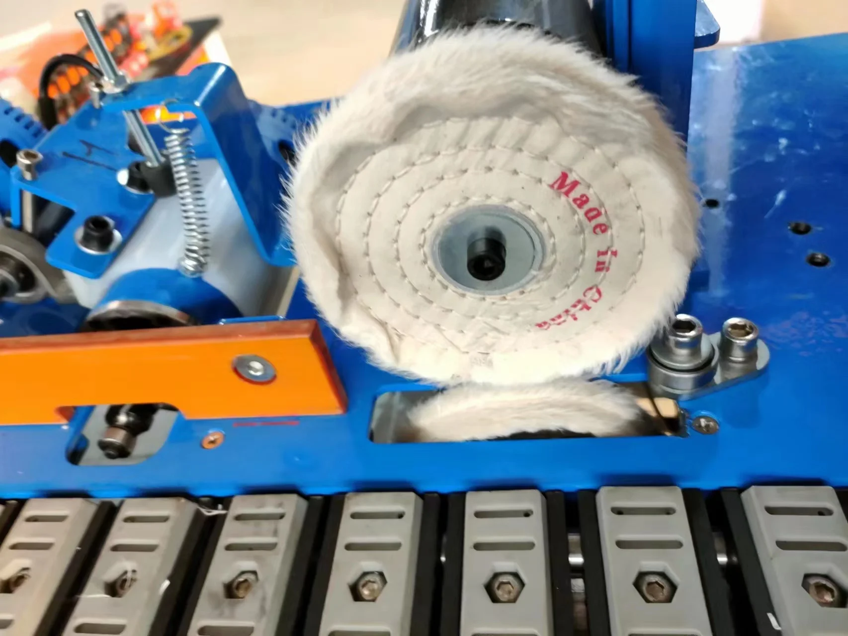 DW600 Automatic Straight Line Sealing Repairing and Polishing Machine for Woodworking
