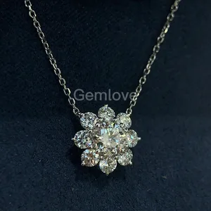 Women's Diamond Necklace 18K Gold | Modern Luxury Jewelry | Fine Necklaces for Wedding & Special Occasions