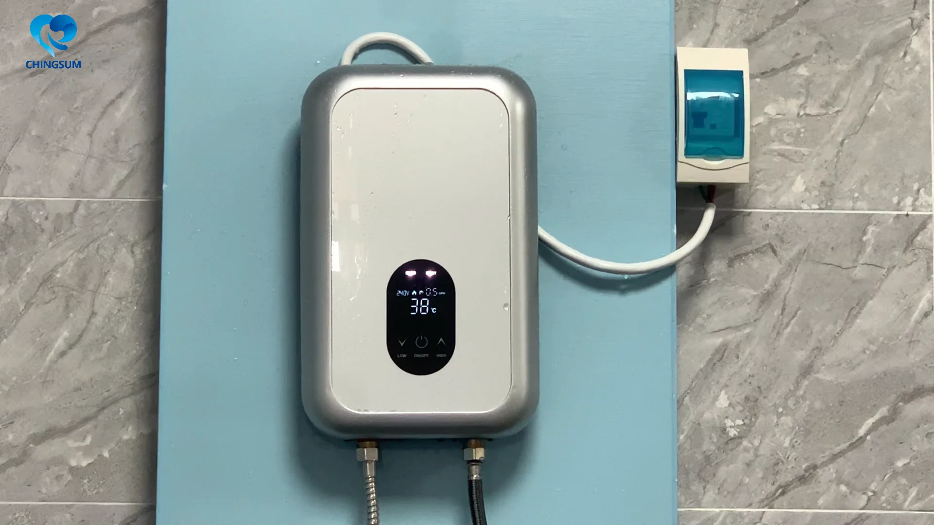 Wall Mounted Geyser Kitchen User Shower 120v/220v Bathroom Instant