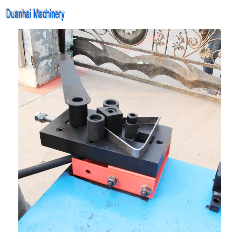 Small Manual Wrought Iron Angle Circle Arc Bending Machine Manual Scroll Bending Machine