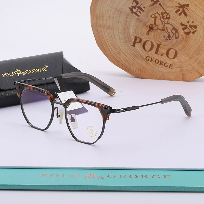 Factory Price Ingenious Craft Robust Durable Hinge Titanium Eyeglasses Frame for Ladies