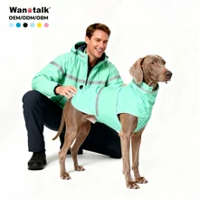 Luxury Eco-friendly Solid Polyester Dog Pet Raincoat Winter Waterproof Windproof Sleeveless Spring Autumn Dog Jacket