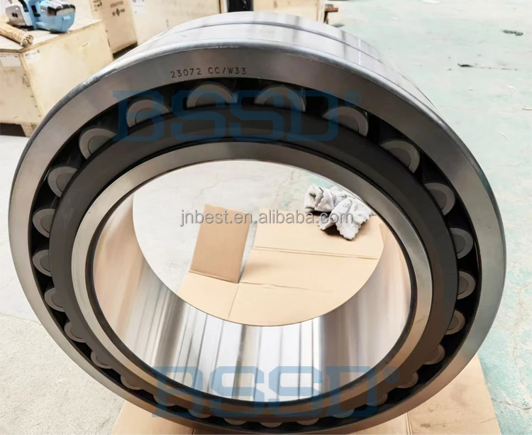 まる 22330 CA/W33 P6 ローラーベアリング 22330 CC/W33 - Spherical roller