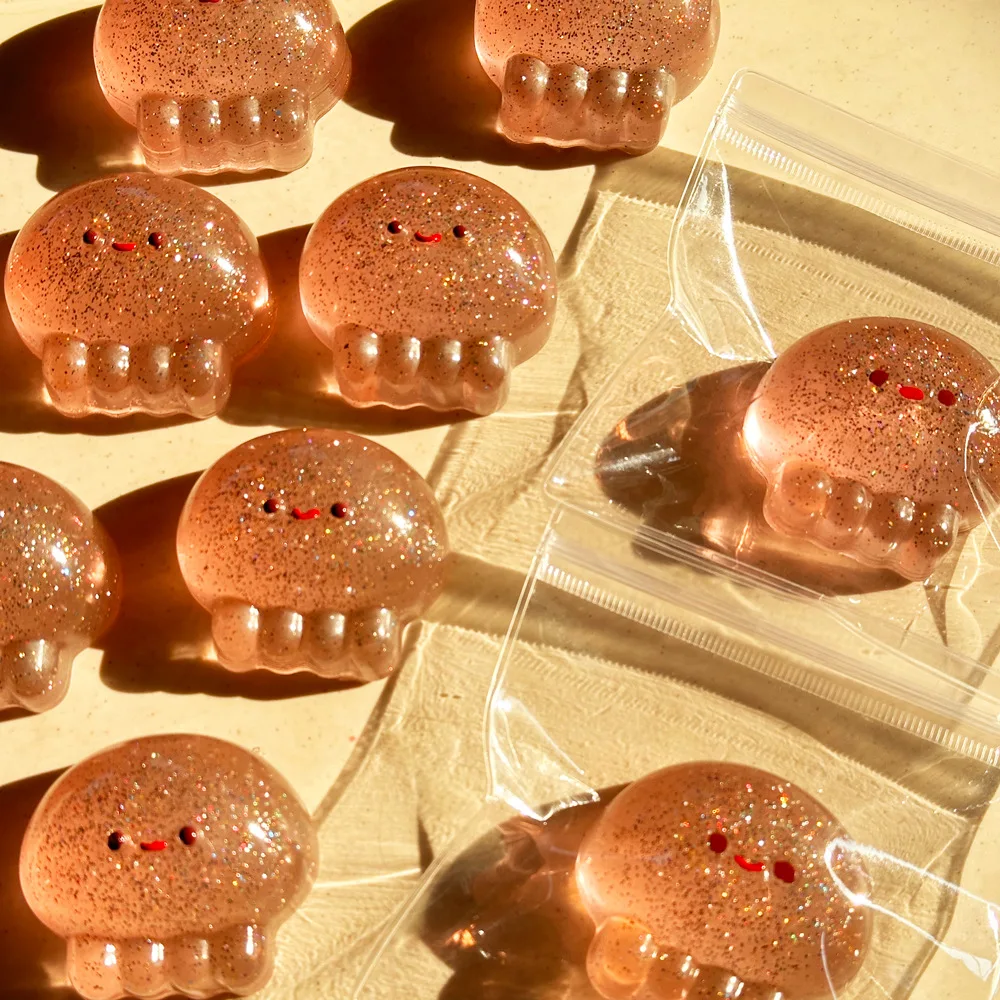かわいい透明ピンククラゲ スクイーズ粘着玩具-6cm-ストレス解消ギフト