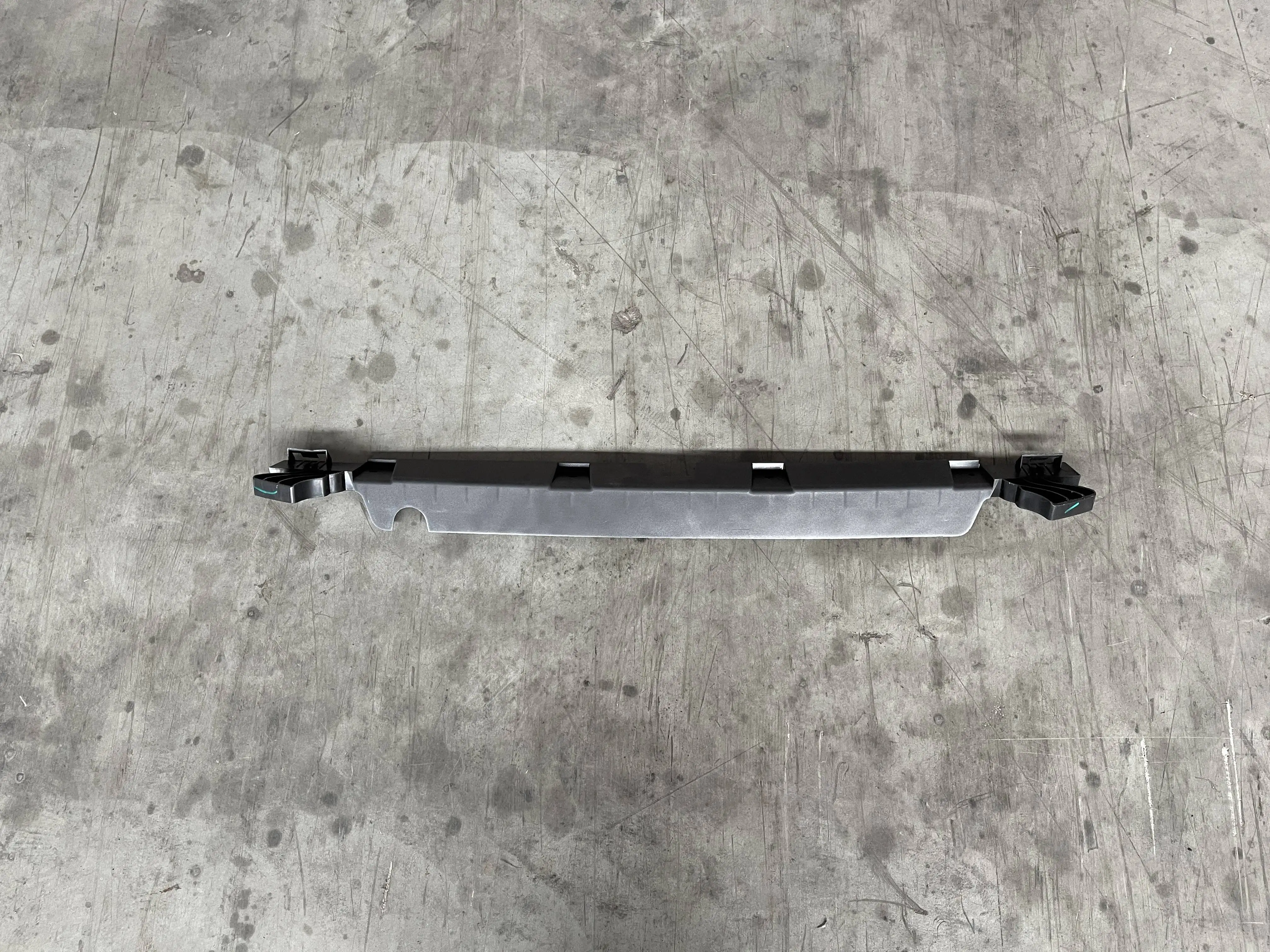 #10665626 Auto Body Parts Bar Absorber Front bumper center support assembly Aftermarket Parts For MG details