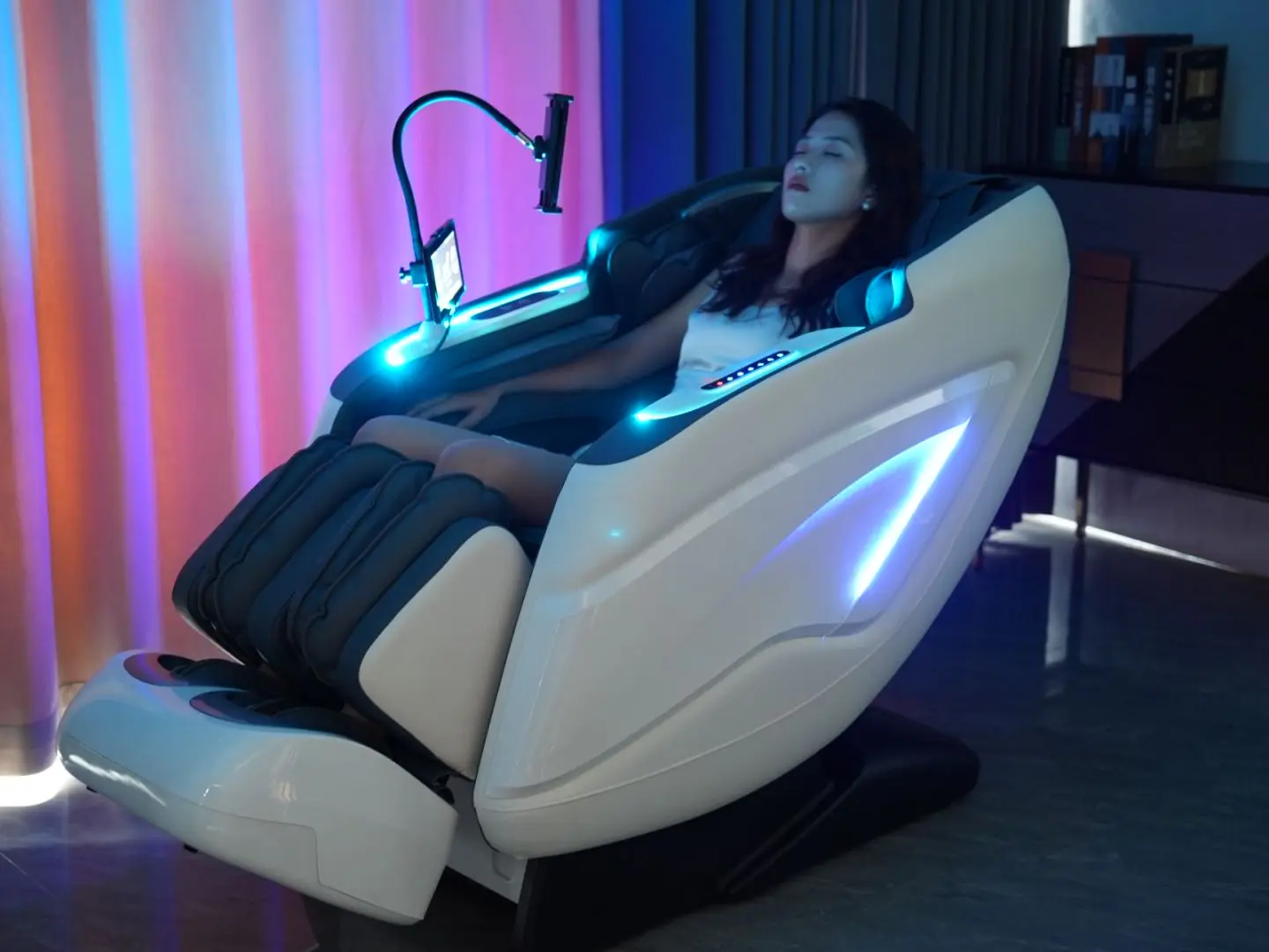 product 2025 new upgraded robot massage machine massage therapy full body muscle relaxation stretch message chair luxury full body-2