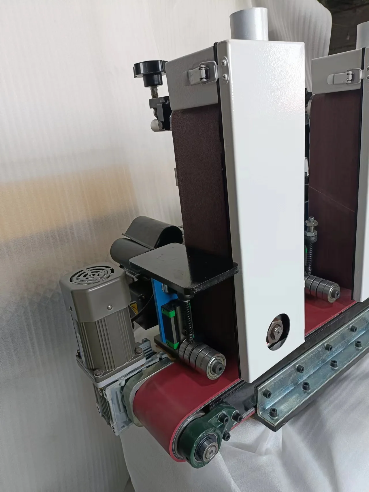 Automatic Metal Burr Grinding Small Flat Plane Polishing Machine for Stainless Steel