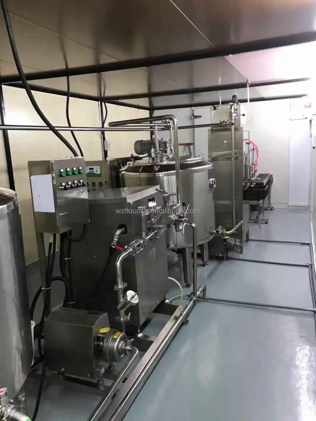 Complete UHT Milk Production Line With Small Capacity