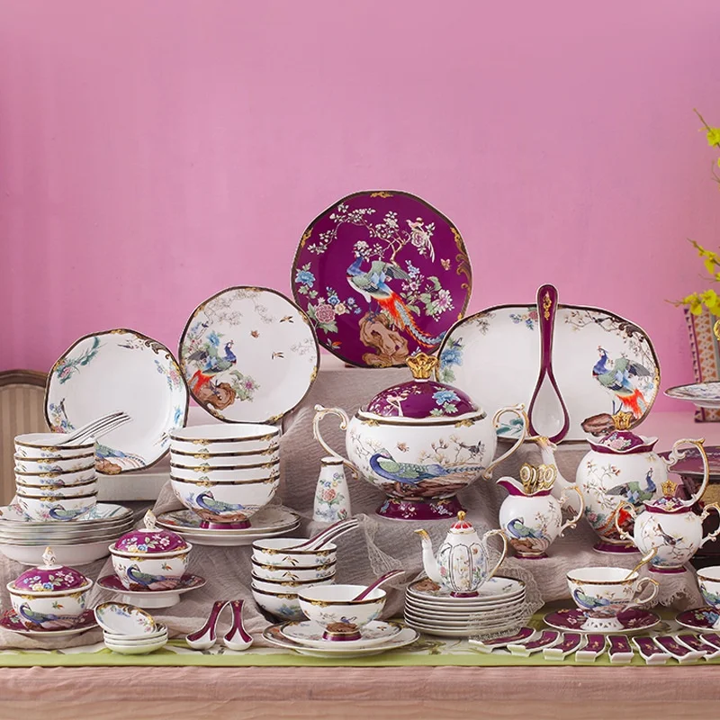 Luxury Ceramic Tableware Set Minimalist Dinnerware Sets Porcelain Plates Set Bone China Giveaways 6 People