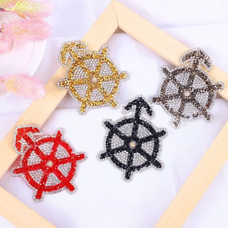 Royal ready design free sample White crown rhinestone heat logo iron on patches for clothing