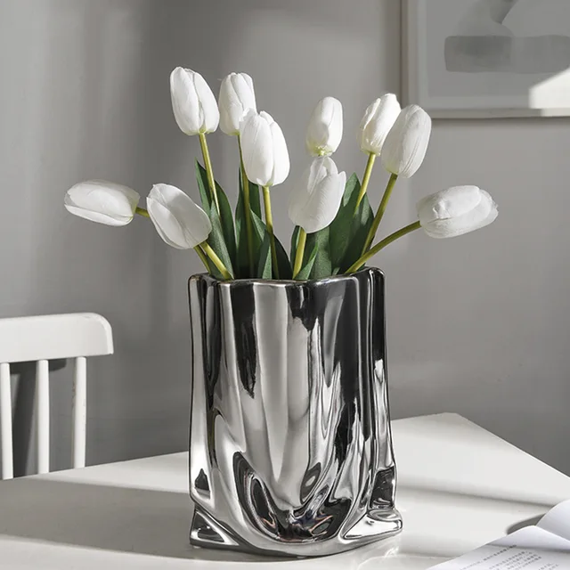 Electroplated ceramic vase high-grade decoration ins wind cold light luxury creative Nordic hydroponic vase wholesale