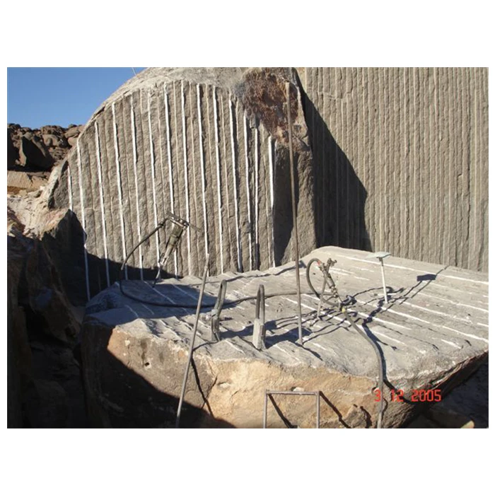 High Soundless Cracking Agent Expansive Mortar Rock Breaking Chemical Popular in Brazil