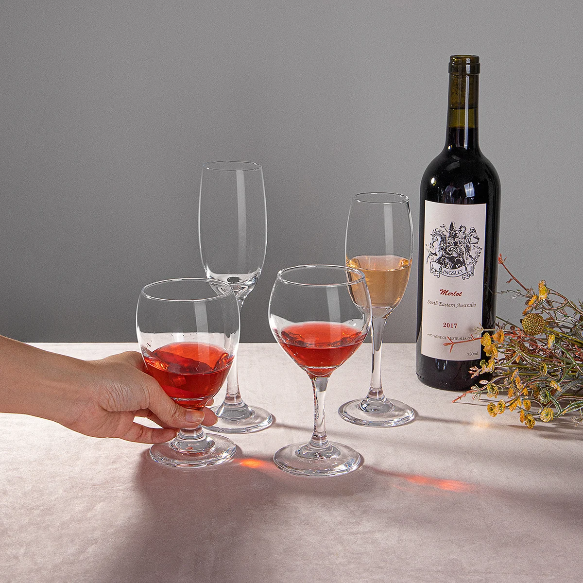 Хорошо разработанные эстетические стаканы для напитков в ресторане прочные Коктейльные вина поп-бар хрустальные бутылки воды oz