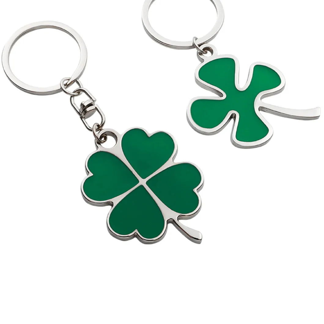 4 leaf lucky keychain 1