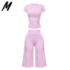 Completo Rosa con Maglietta a Maniche Corte e Pantaloni Capri