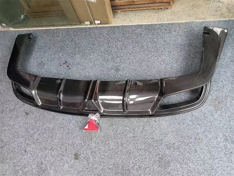 Difusor Traseiro para Maserati Quattroporte foto 2