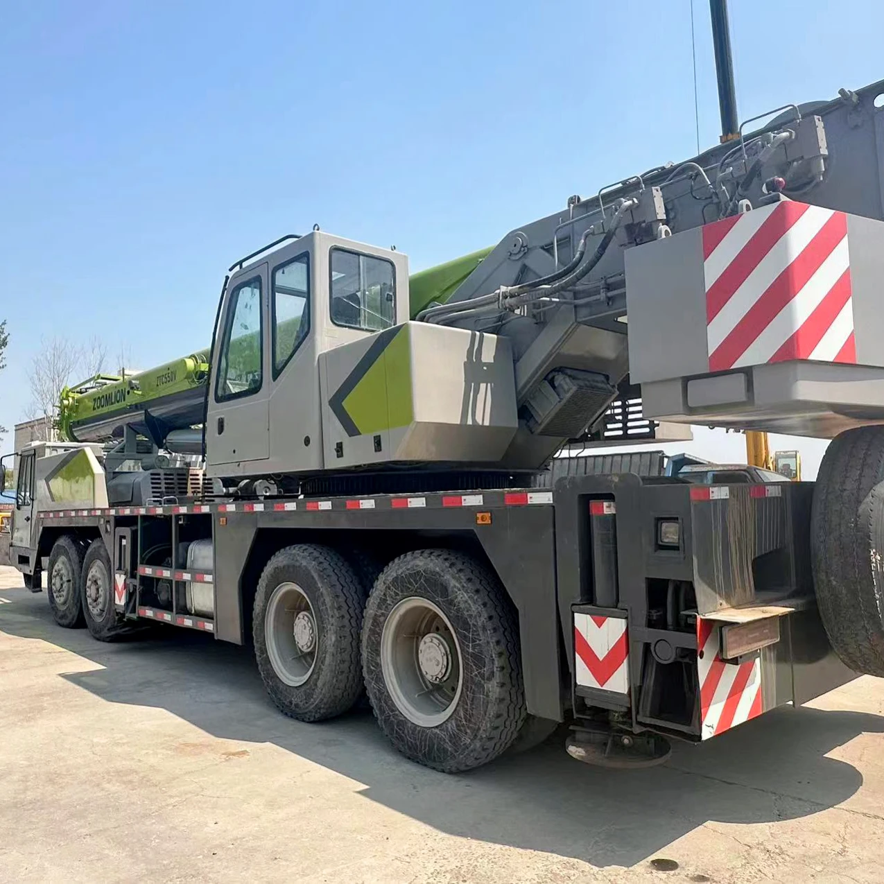 Truck Crane Zoomlion Ztc 55tons All-terrain Mobile Crane Main Arm - Buy ...