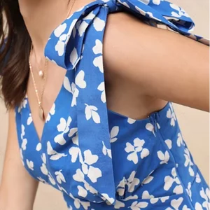 Women's Elegant Style Summer Blue Floral Print V Neck Natural Waistline with Bow Casual & Breathable