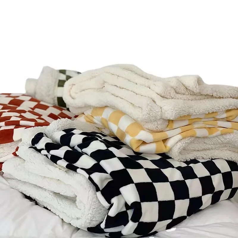 Клетчатое плюшевое одеяло из микрофибры пушистая теплая