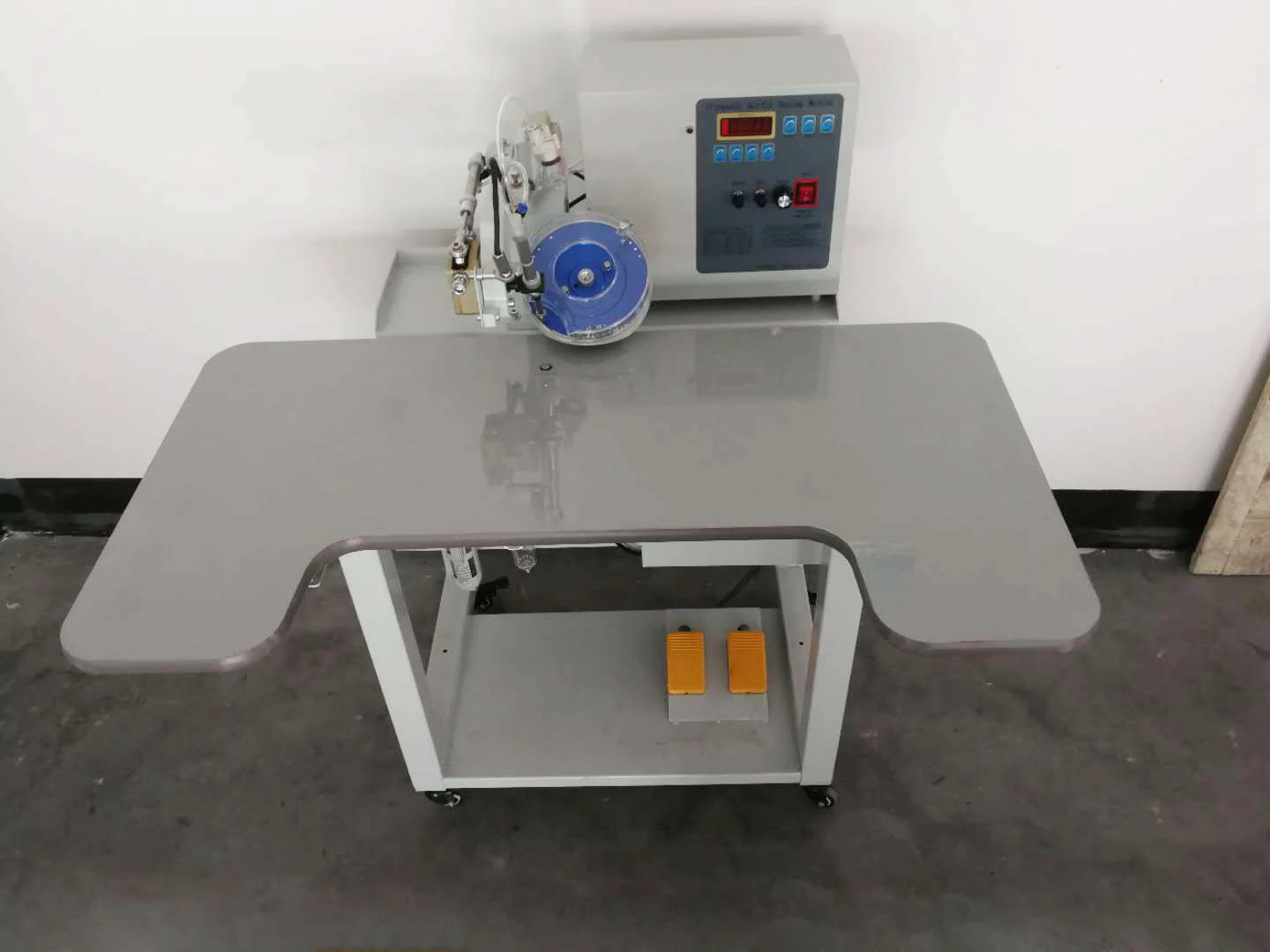 Ultrasonic Rhinestone Setting Machine Ultrasonic Hot Fix Rhinestone Setting Machine - Easy & Efficient
