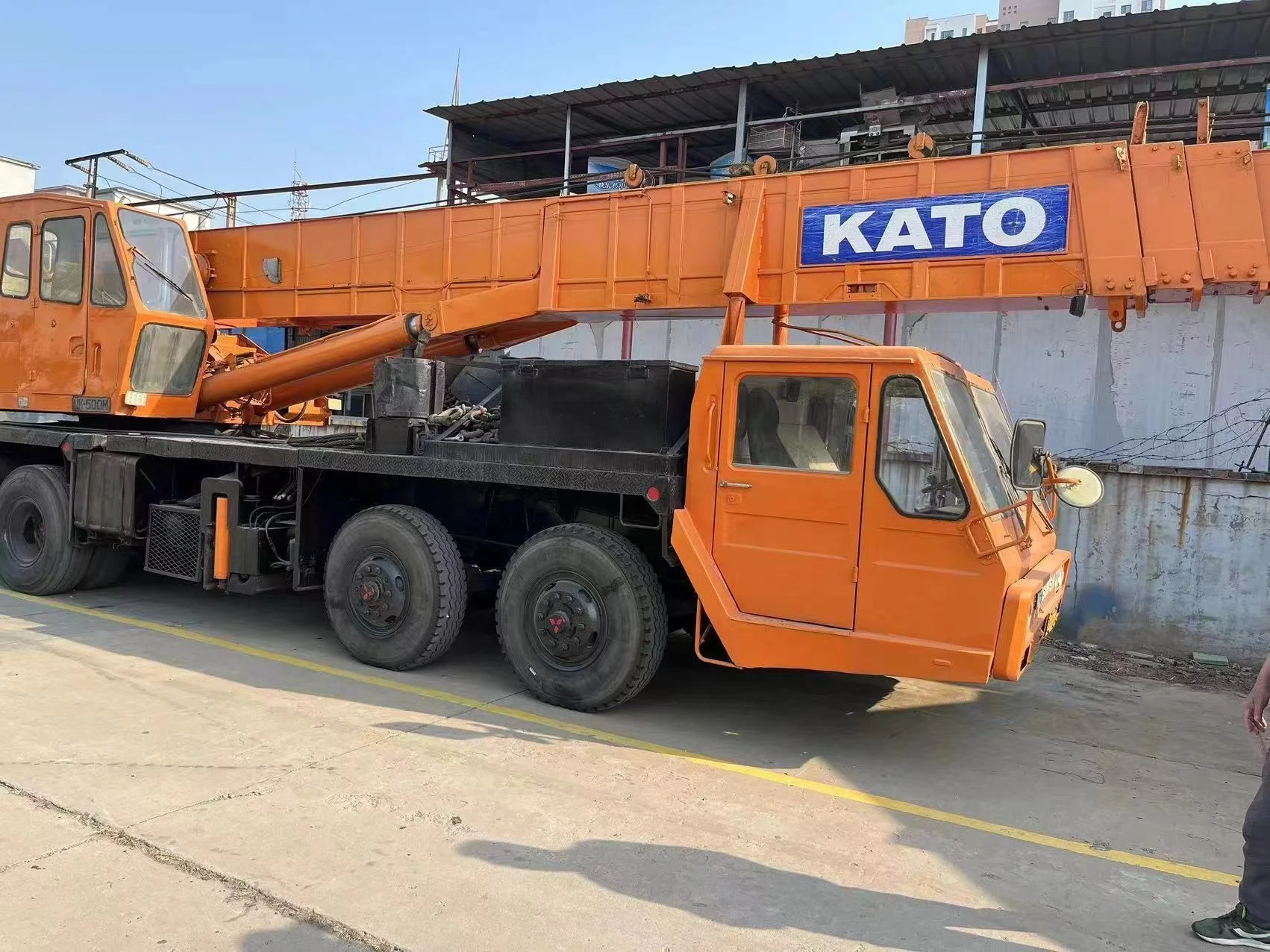 Famous Brand Good Condition Used Kato 50 Ton Truck Crane with Engine Motor Bearing 2012 Model Cheap Price for Sale Uae