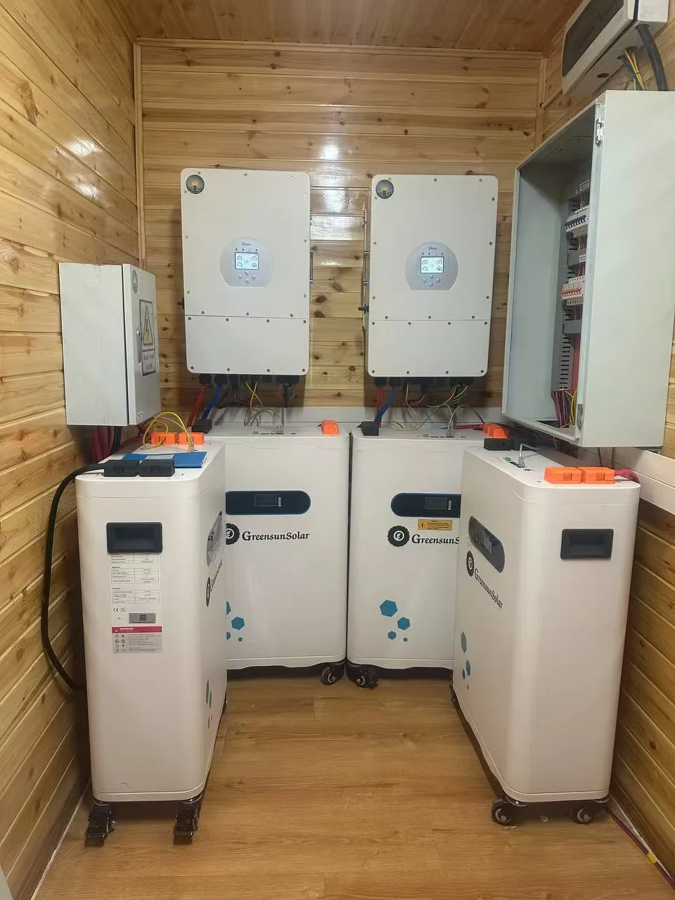 Deye High Voltage 3 Phase 380v 30kw Hybrid Solar Inverters SUN-30K ...