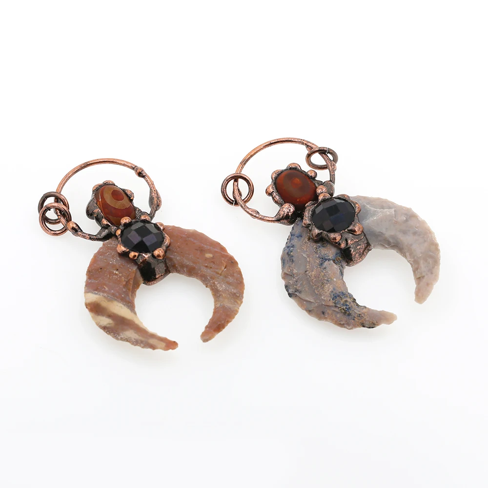 Natural Stone Agate Crescent Moon Pendants Vintage BOHO Jewelry Healing Crystal Necklace Pendant
