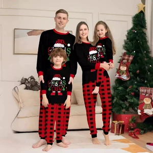 Wholesale Deer Letters Printed Cotton Crew Pajamas Set Matching Family Christmas Pajamas Elastic Waist family pajamas for Winter
